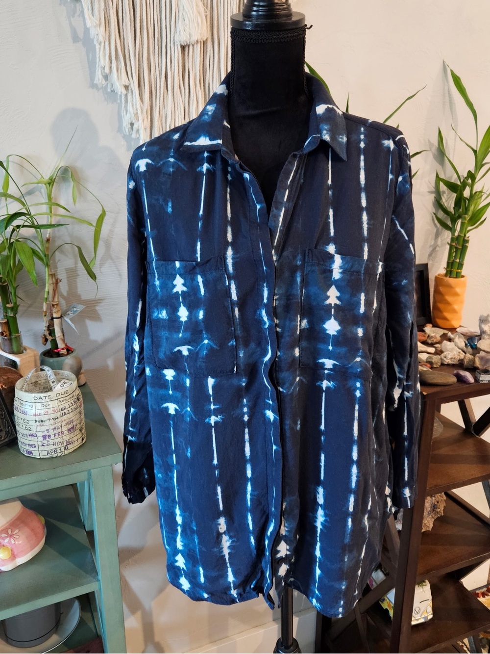 Croft & StoneTie-Dye Button-Up Shirt - Navy Blue